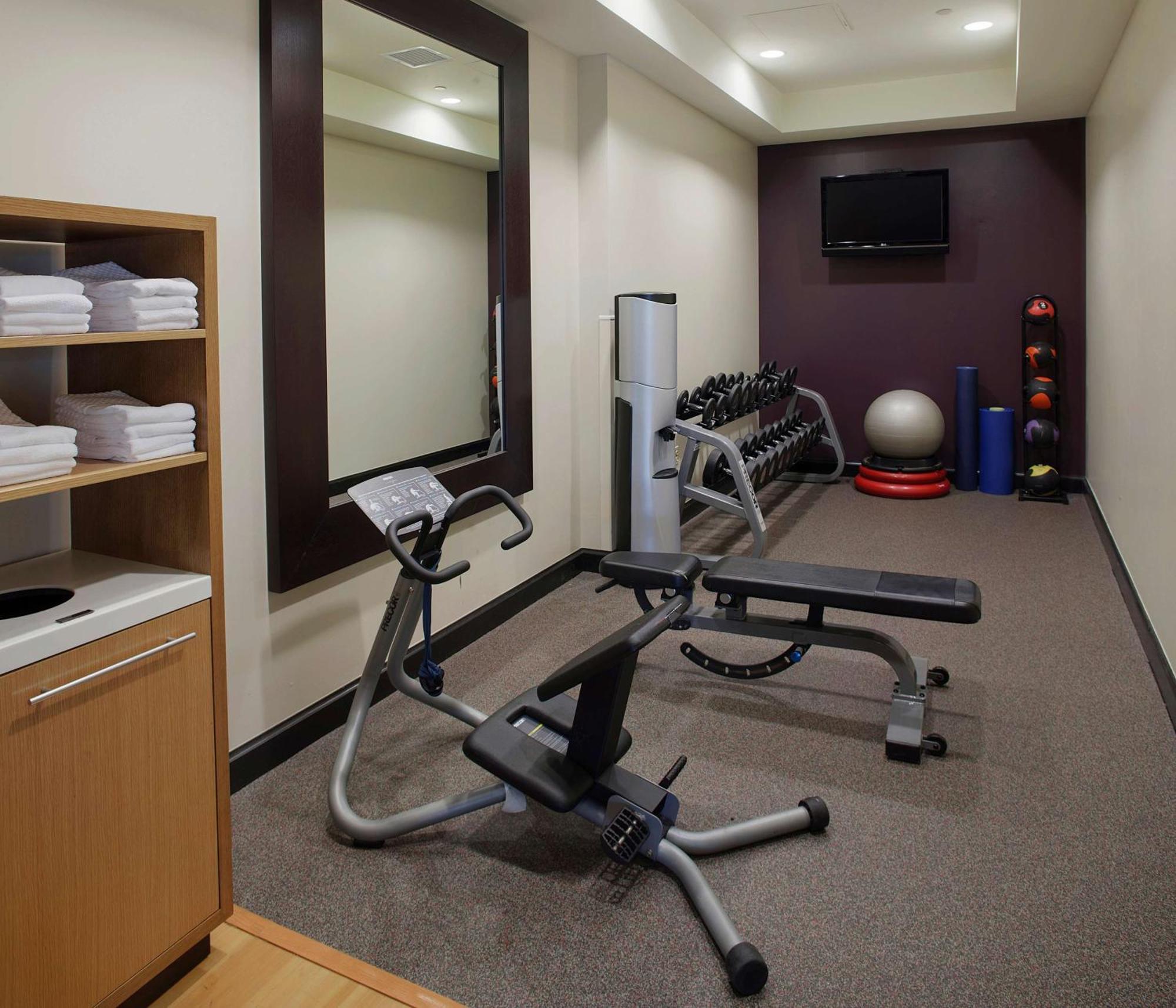 Doubletree Suites By Hilton Μπέντονβιλ Εξωτερικό φωτογραφία