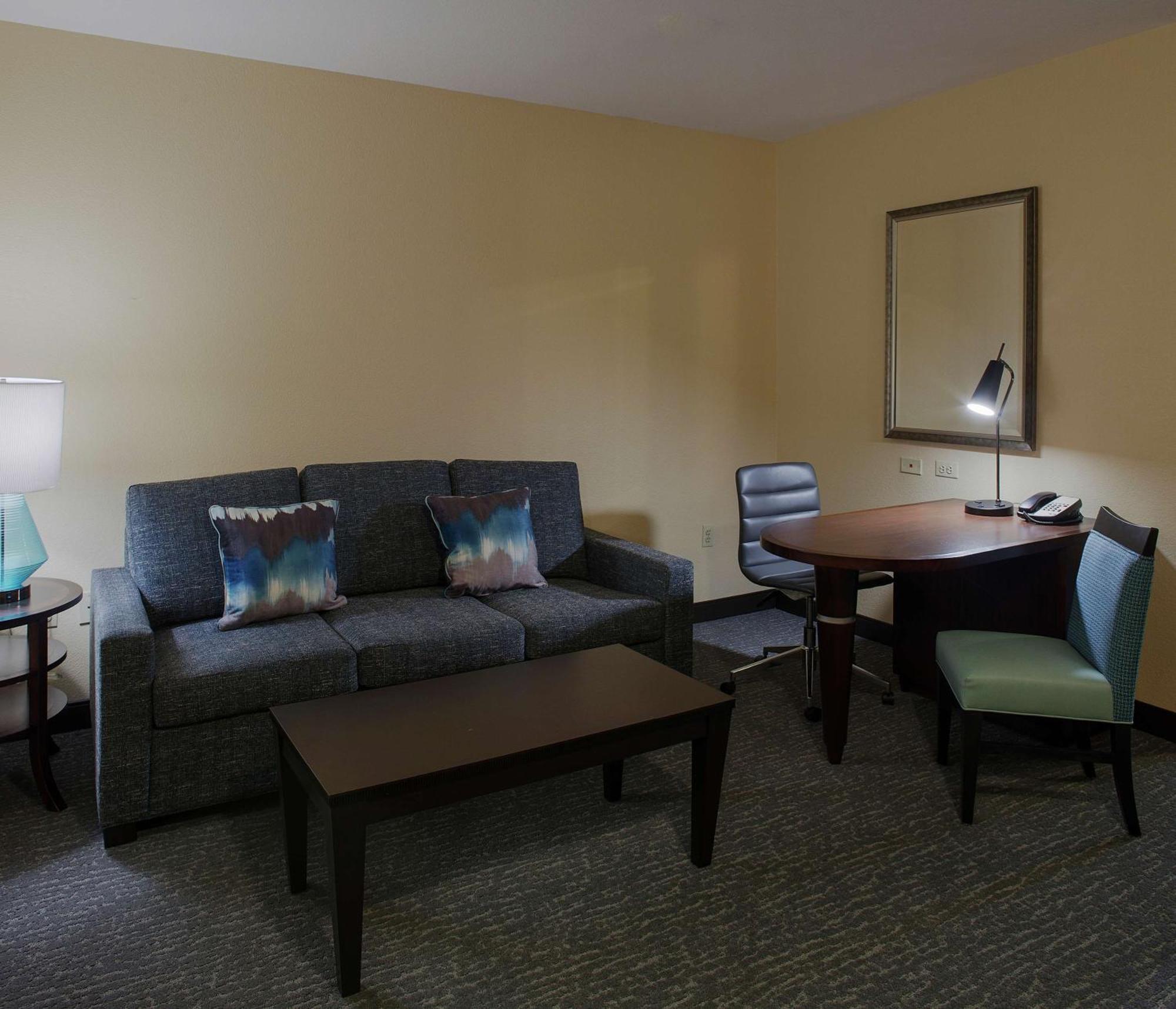 Doubletree Suites By Hilton Μπέντονβιλ Εξωτερικό φωτογραφία