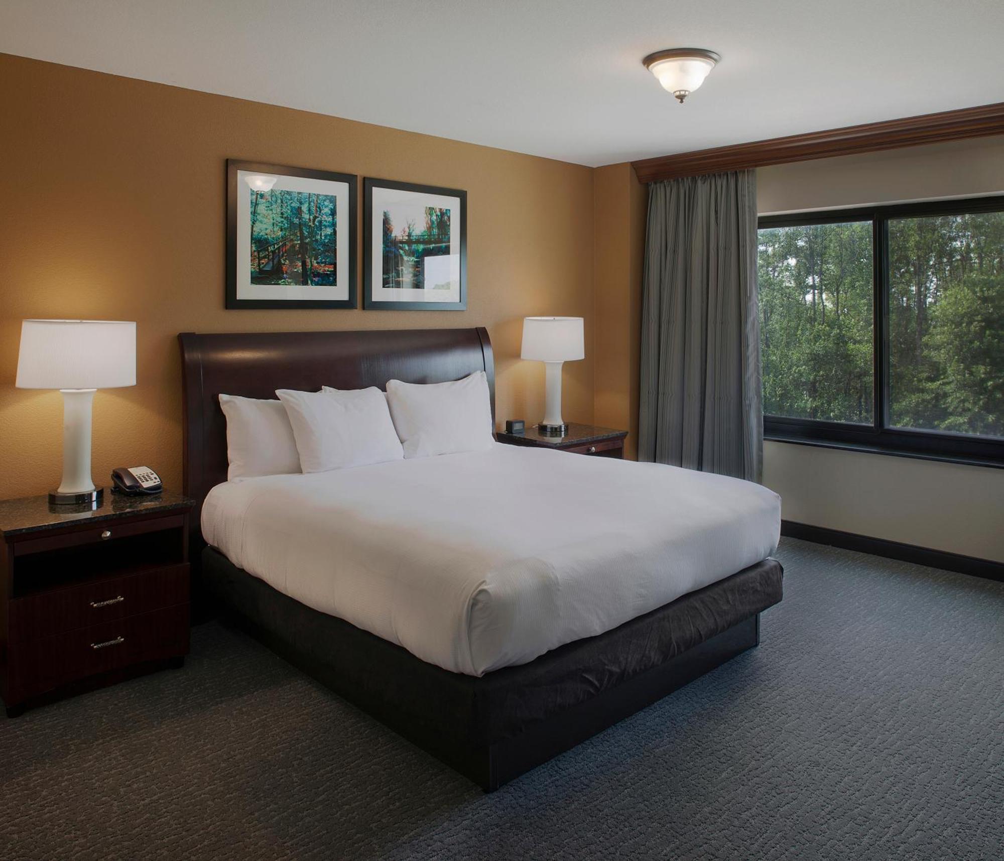 Doubletree Suites By Hilton Μπέντονβιλ Εξωτερικό φωτογραφία