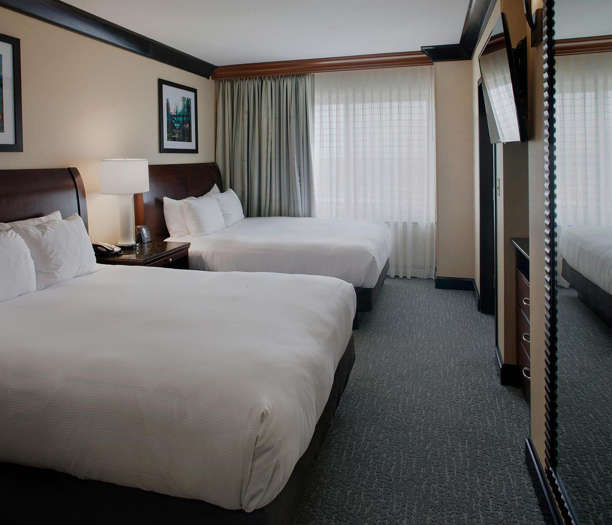 Doubletree Suites By Hilton Μπέντονβιλ Εξωτερικό φωτογραφία