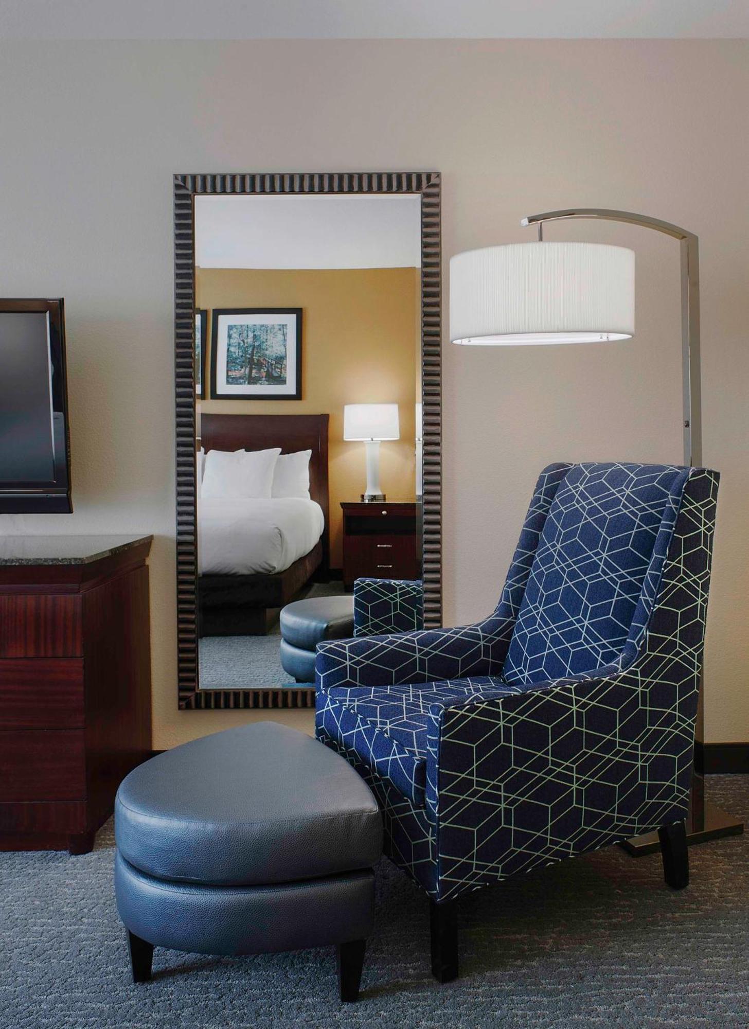 Doubletree Suites By Hilton Μπέντονβιλ Εξωτερικό φωτογραφία
