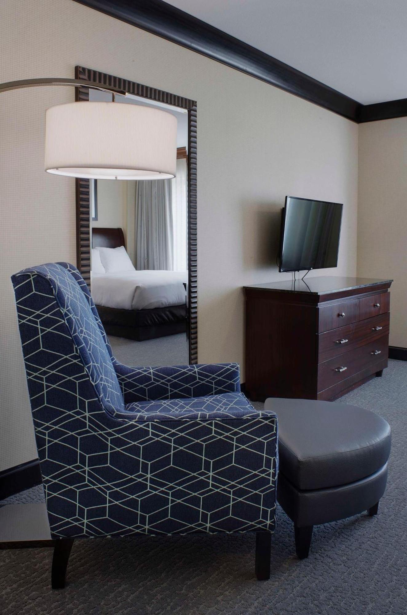 Doubletree Suites By Hilton Μπέντονβιλ Εξωτερικό φωτογραφία