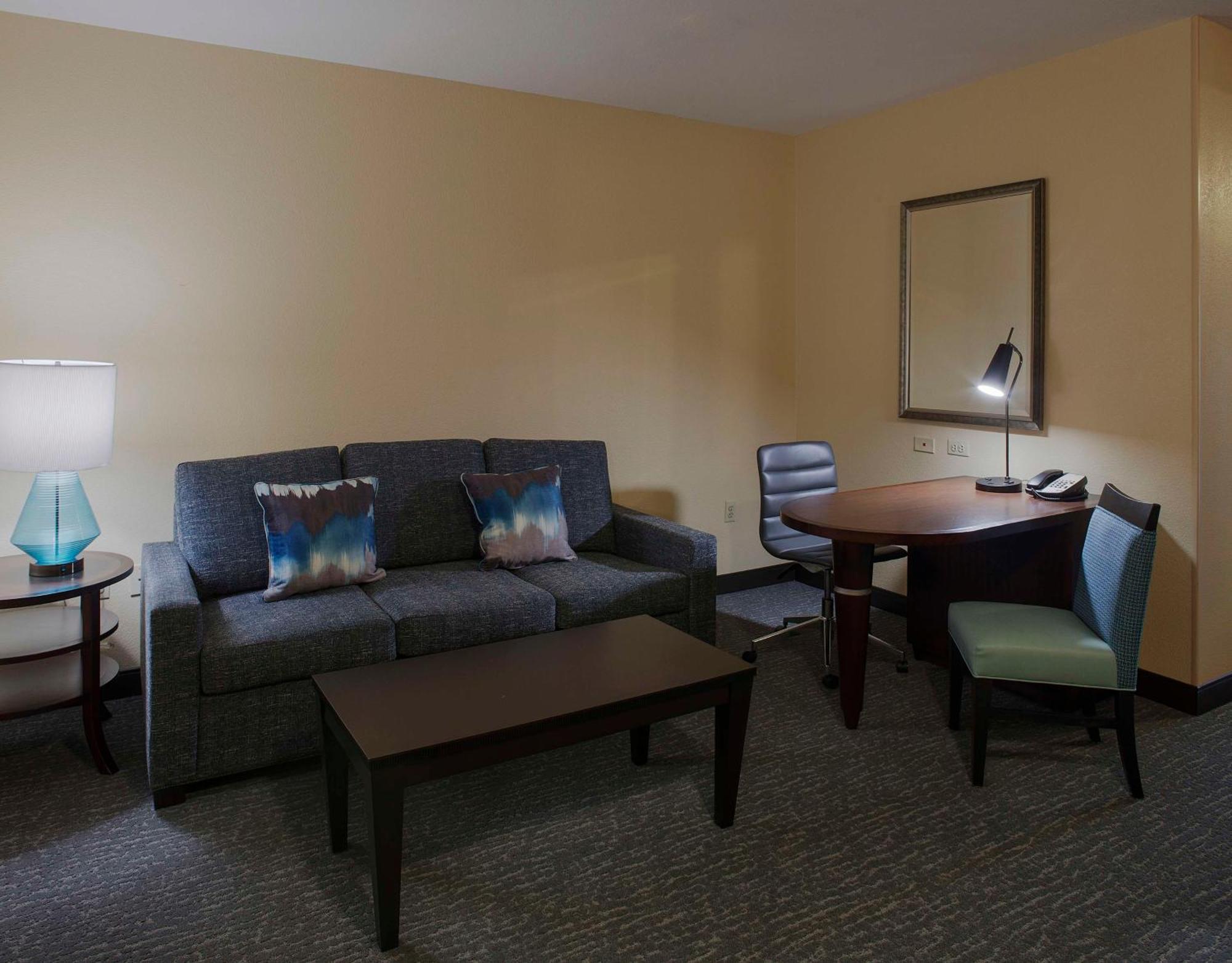 Doubletree Suites By Hilton Μπέντονβιλ Εξωτερικό φωτογραφία